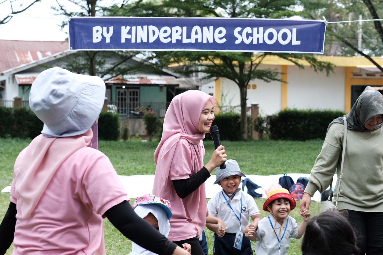 Group camping day activity