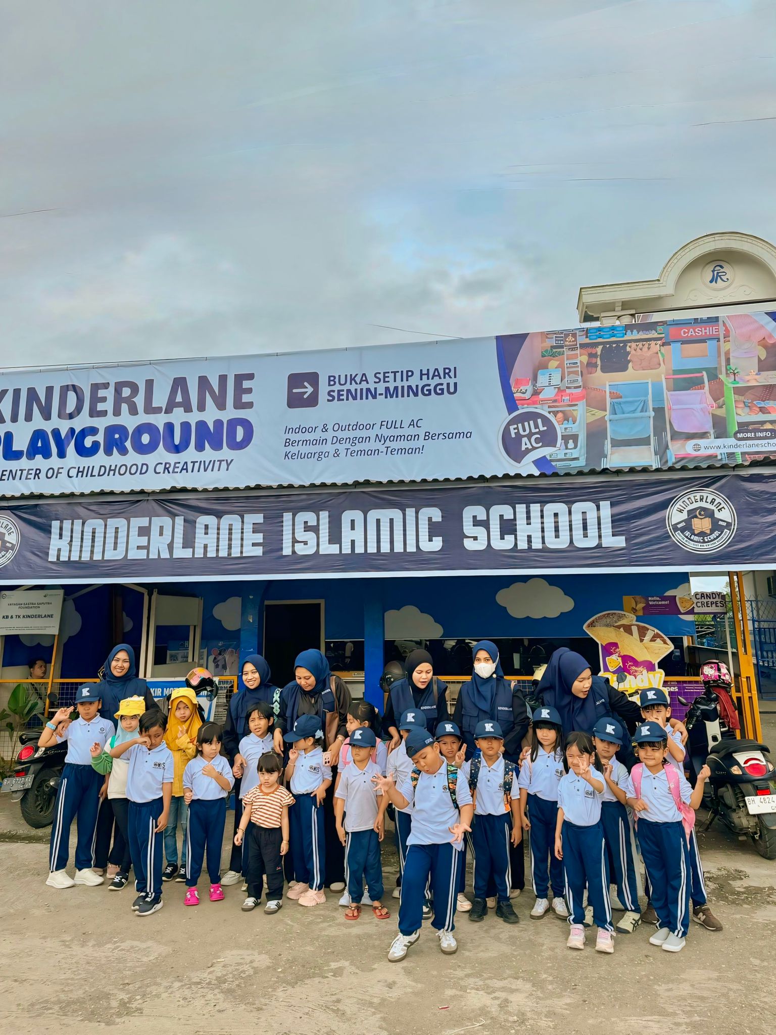 Farm education at rabbit farm visit